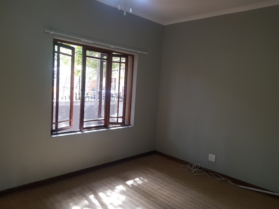To Let 4 Bedroom Property for Rent in Cashan North West